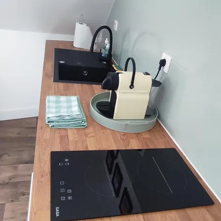 Centre Apartment *